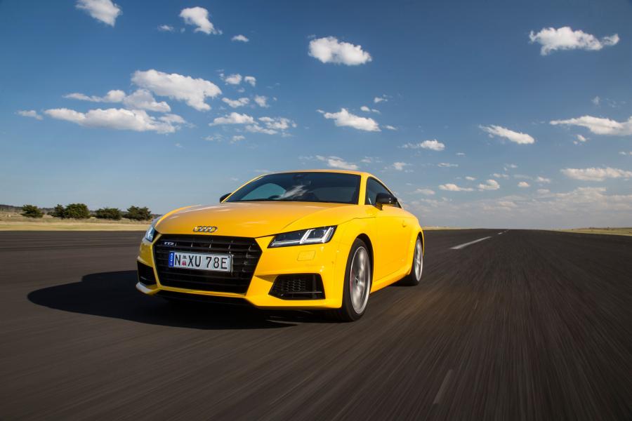  Audi TTS Coupe (8S) 2015 года  (AU) (фото 2 из 19)
